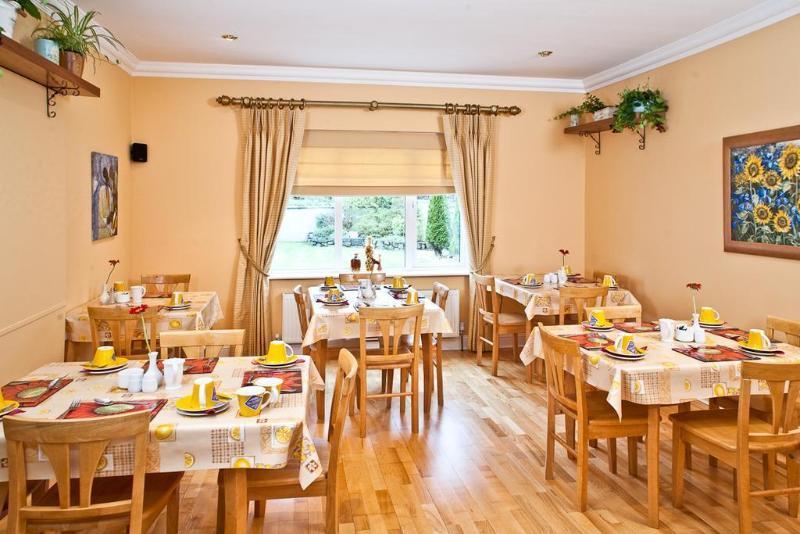 Amber Heights Bed & Breakfast Galway Exterior photo