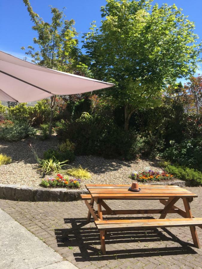 Amber Heights Bed & Breakfast Galway Exterior photo