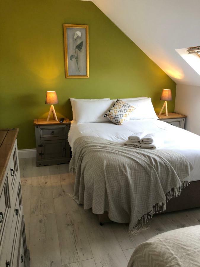 Amber Heights Bed & Breakfast Galway Exterior photo